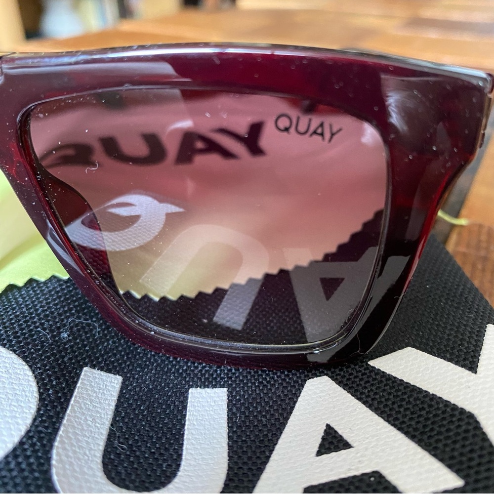 Quay Australia large burgundy sunglasses - Picture 2 of 5